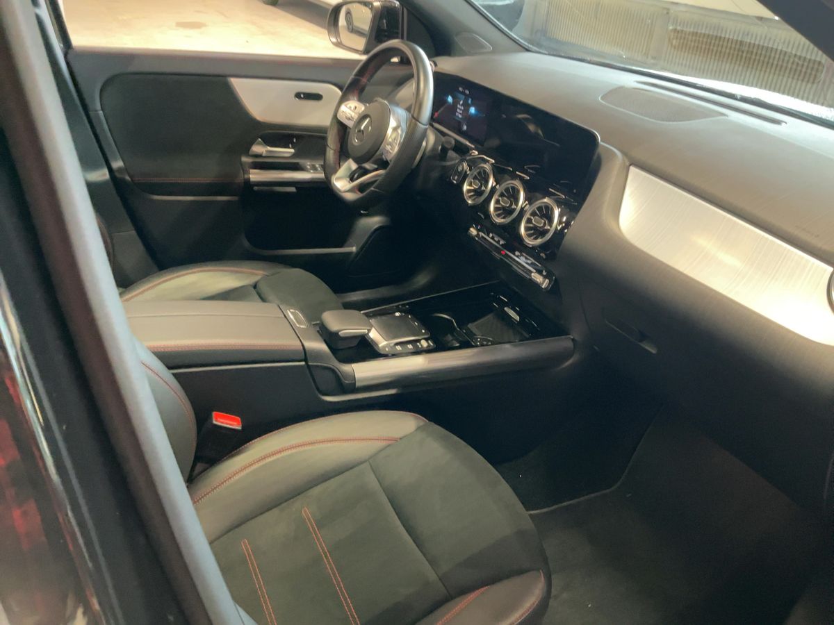 Mercedes-Benz GLA-Klasse 2022 — photo 17