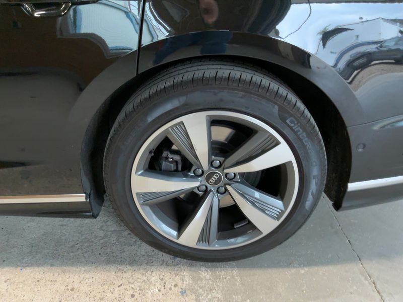Audi A8 50 TDI Mild-Hybrid quattro 2023 – снимка 5