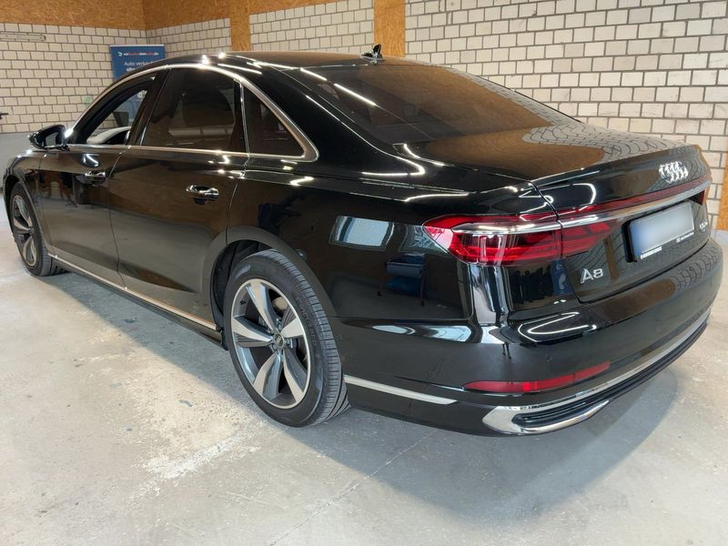 Audi A8 50 TDI Mild-Hybrid quattro — zdjęcie 3
