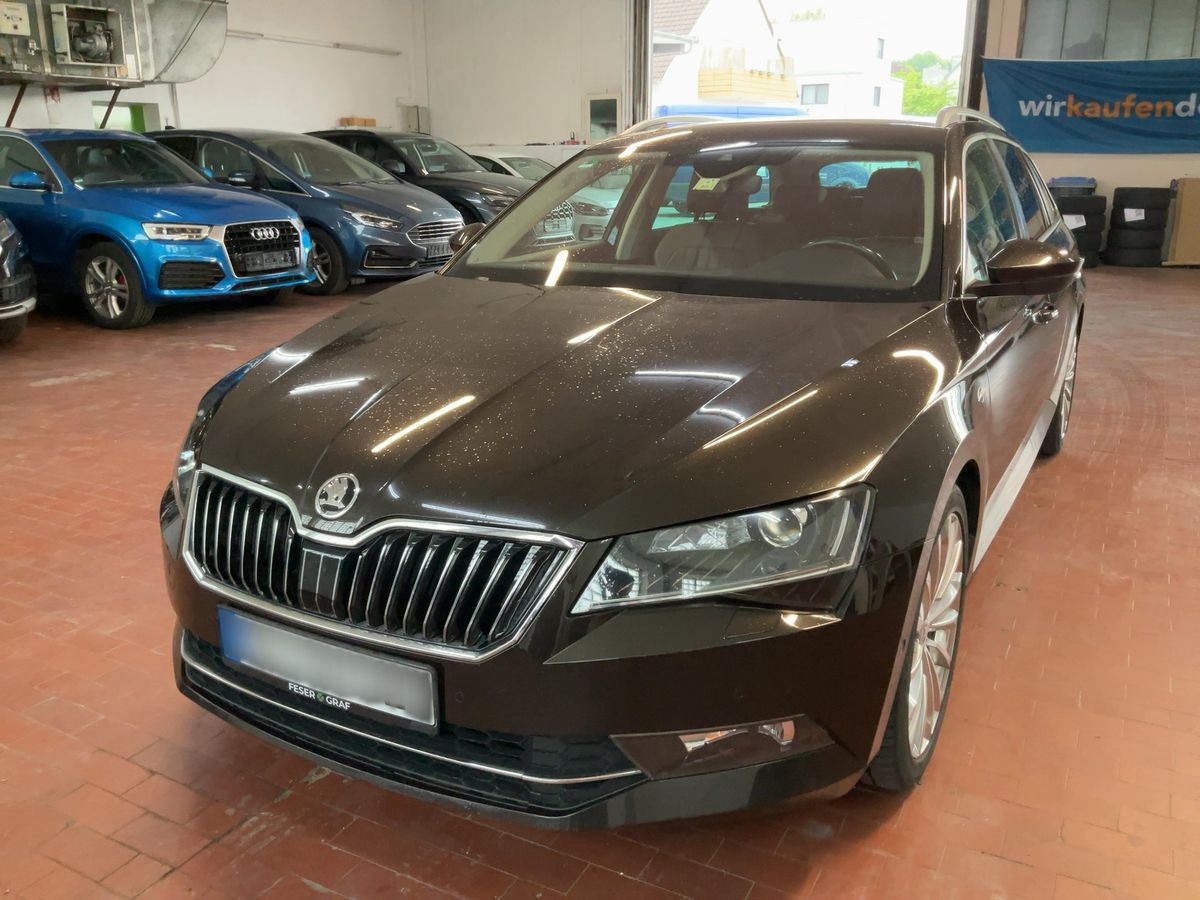 Skoda Superb 2017 — photo 1