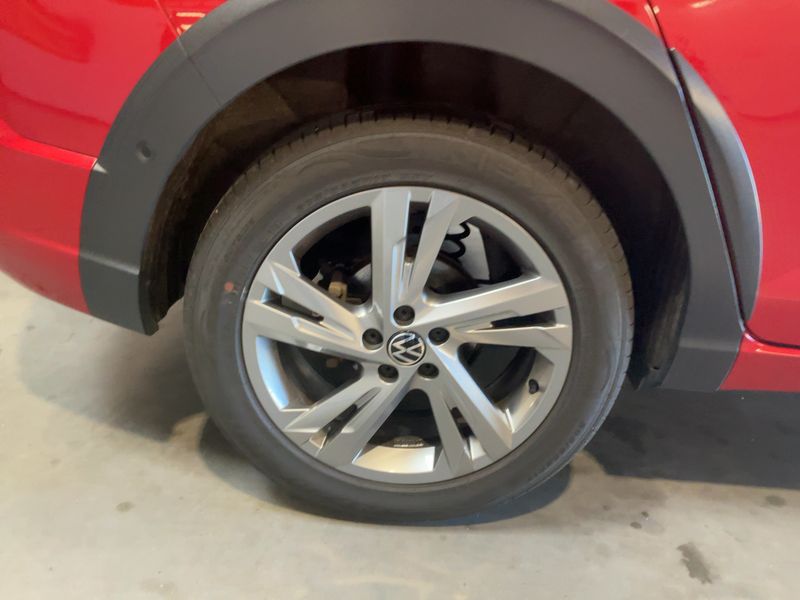 Volkswagen Taigo 1.5 TSI ACT R-Line 2022 – снимка 9