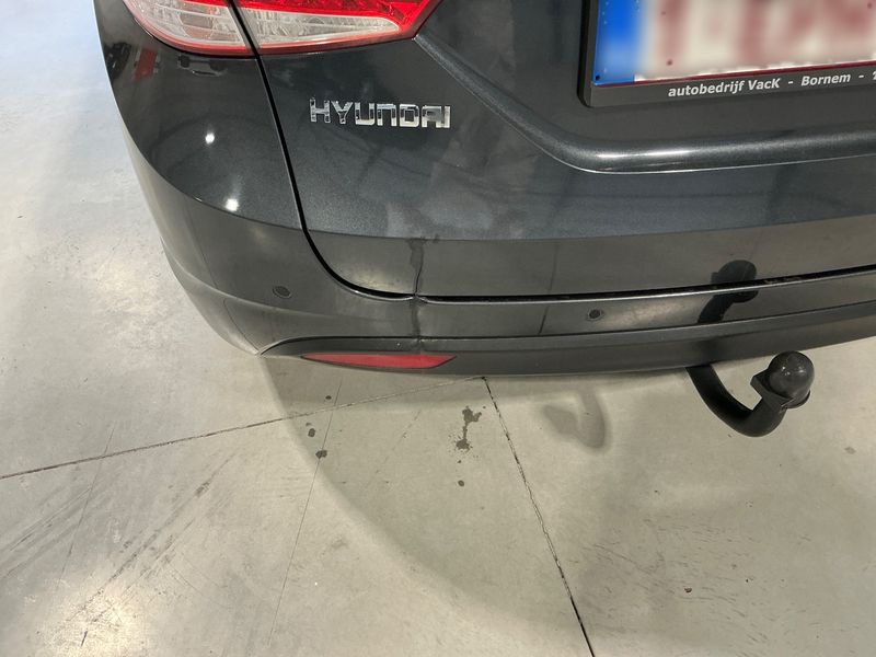 Hyundai i40 1.7 CRDi Style Blue 2013 – снимка 24