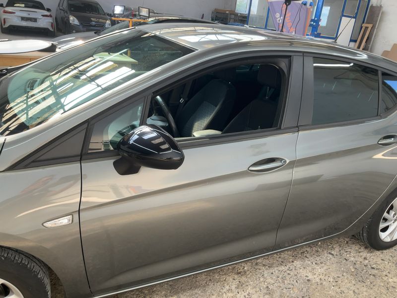 Opel Astra 1.2 Turbo Edition Start/Stop 2021 – снимка 4