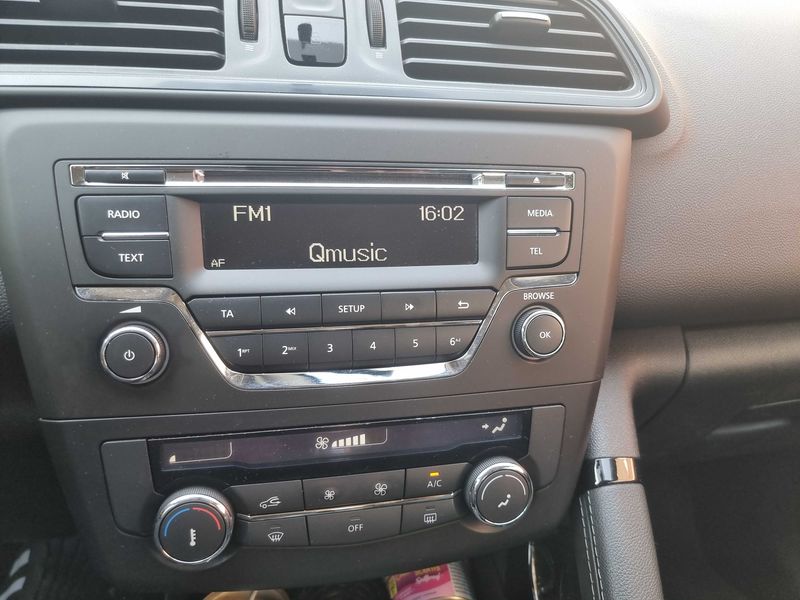 Renault Kadjar 1.2 TCe Energy Life — zdjęcie 13