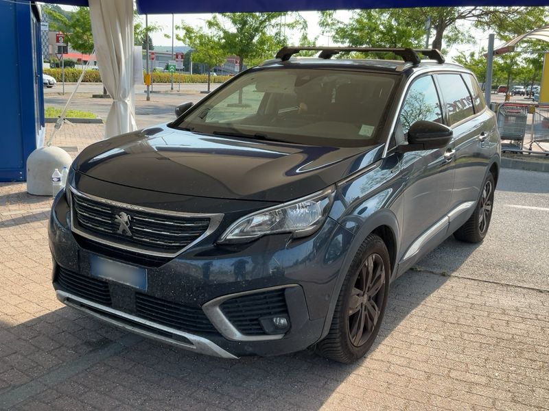 Peugeot 5008 1.6 Blue-HDi Allure 2017 – снимка 1