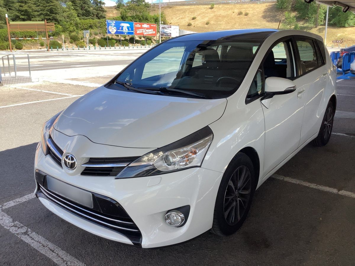 Toyota Verso 2016