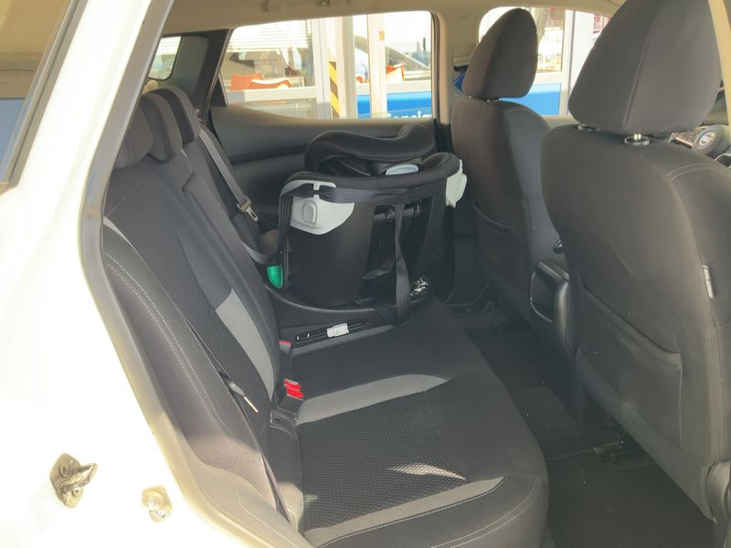 Nissan Qashqai 1.2 Acenta 2018 – снимка 19