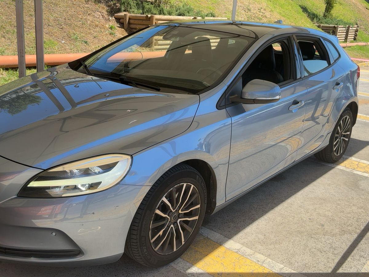 Volvo V40 d'occasion