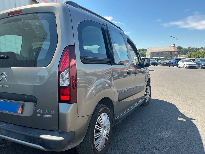 Citroen Berlingo 1.6 Blue-HDi XTR — zdjęcie 6