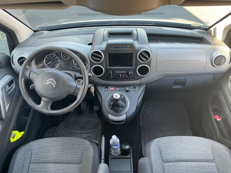 Citroen Berlingo 1.6 Blue-HDi XTR — zdjęcie 12