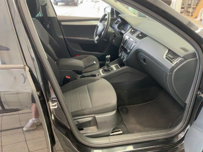 Skoda Octavia 2.0 TDI Ambition 2016 – снимка 17