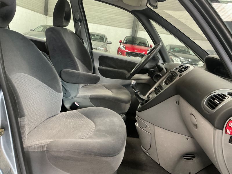 Citroen Xsara Picasso 2.0 HDi Collection — zdjęcie 3
