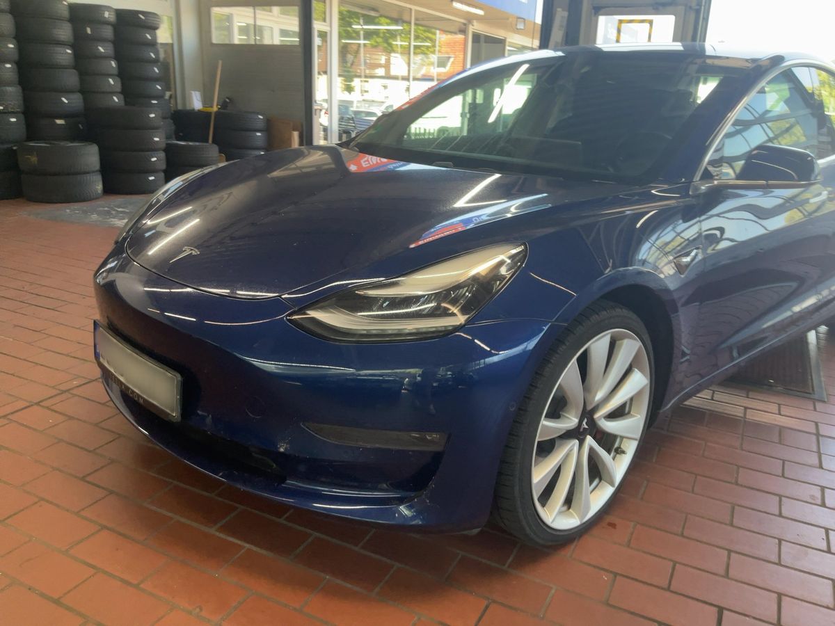 Tesla Model d'occasion