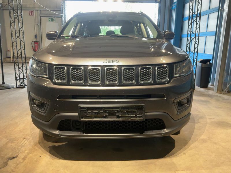 Jeep Compass 2.0 M-Jet Longitude 4WD — zdjęcie 9