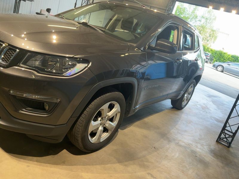 Jeep Compass 2.0 M-Jet Longitude 4WD — zdjęcie 2