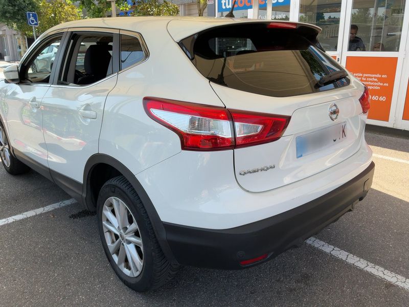 Nissan Qashqai 1.2 Acenta — zdjęcie 3