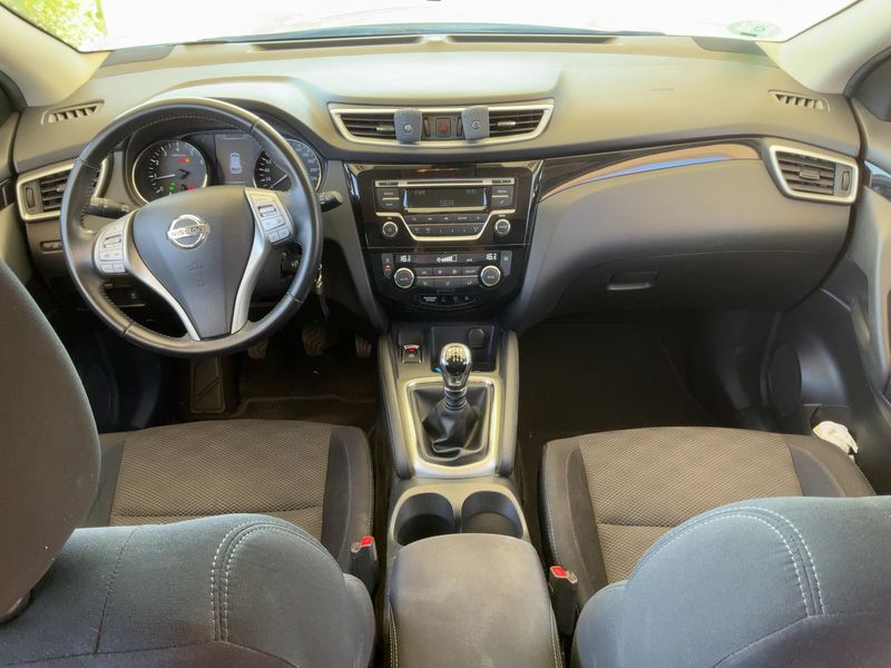 Nissan Qashqai 1.2 Acenta — zdjęcie 12