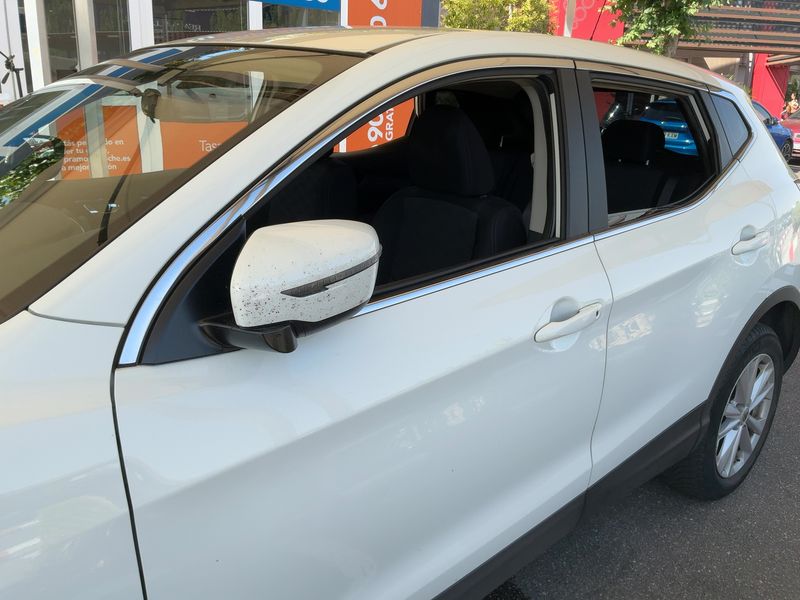 Nissan Qashqai 1.2 Acenta — zdjęcie 4