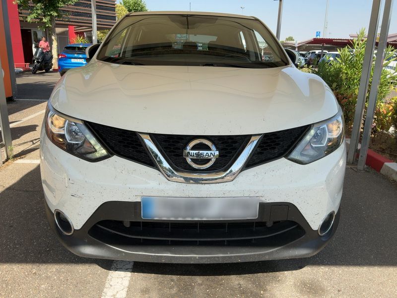 Nissan Qashqai 1.2 Acenta — zdjęcie 9