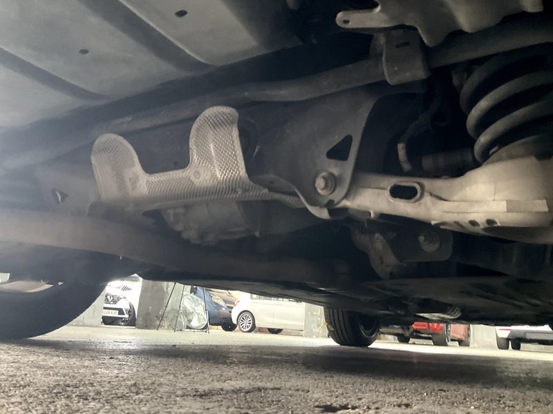 Land Rover Discovery Sport D150 S AWD 2020 – снимка 29