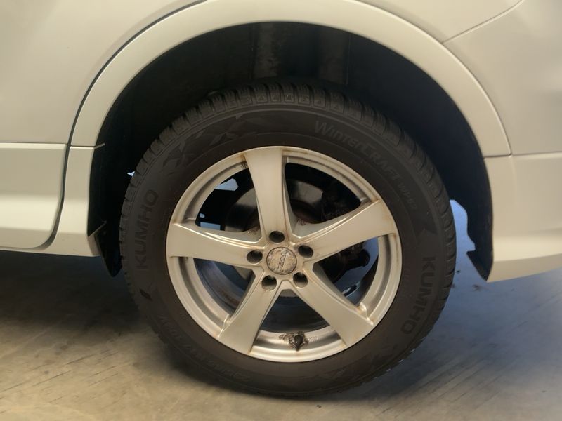 Ford Kuga 2.0 TDCi Individual 2014 – снимка 5