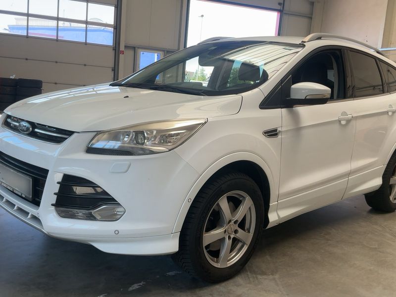 Ford Kuga 2.0 TDCi Individual — zdjęcie 2