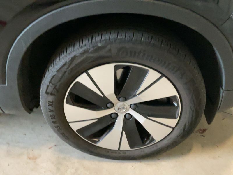 Volvo XC40 1.5 T5 Plug-in Hybrid Inscription Expression 2WD 2020 – снимка 11