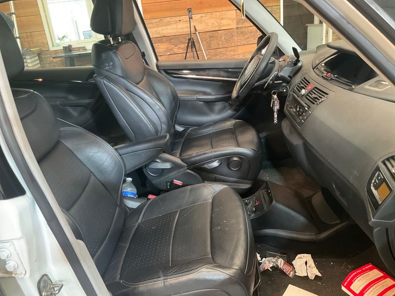 Citroen C4 Picasso 2.0 HDi Exclusive — zdjęcie 3
