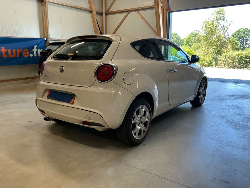 Alfa Romeo MiTo 1.6 JTD Selective — zdjęcie 2