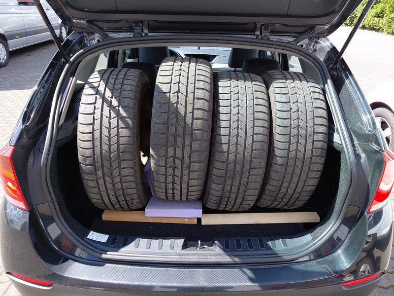 BMW X1 sDrive 20d — zdjęcie 9