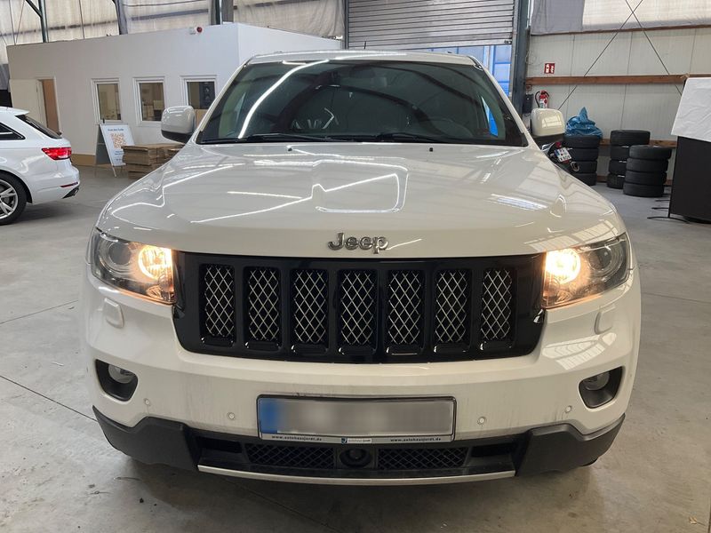 Jeep Grand Cherokee 3.0 CRD S-Limited — zdjęcie 9