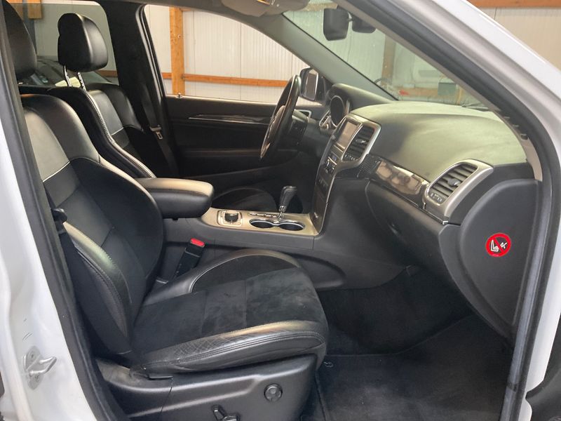 Jeep Grand Cherokee 3.0 CRD S-Limited — zdjęcie 11
