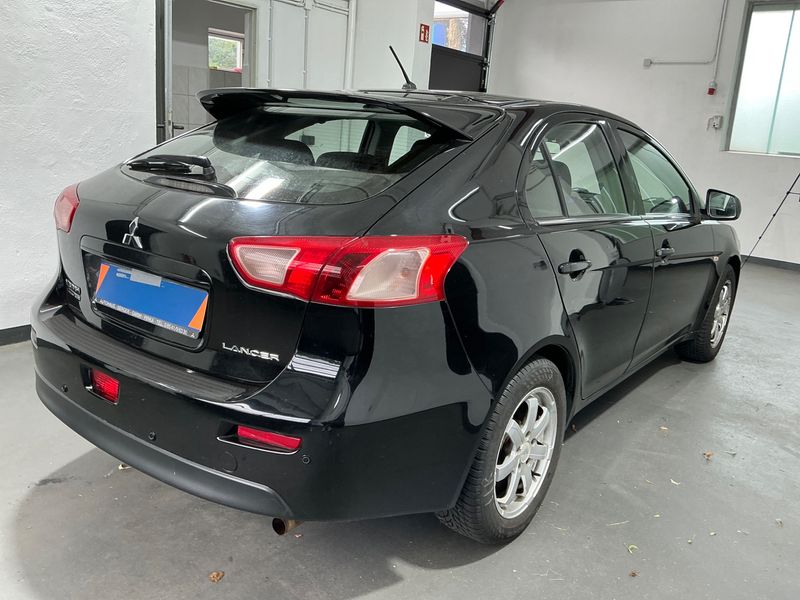 Mitsubishi Lancer 1.6 ClearTec XTRA — zdjęcie 2