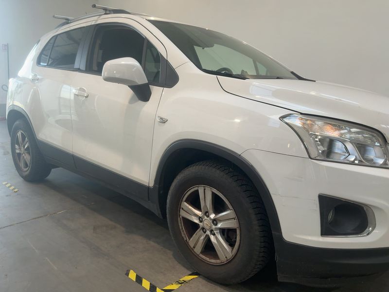 Chevrolet Trax 1.6 LS — zdjęcie 8