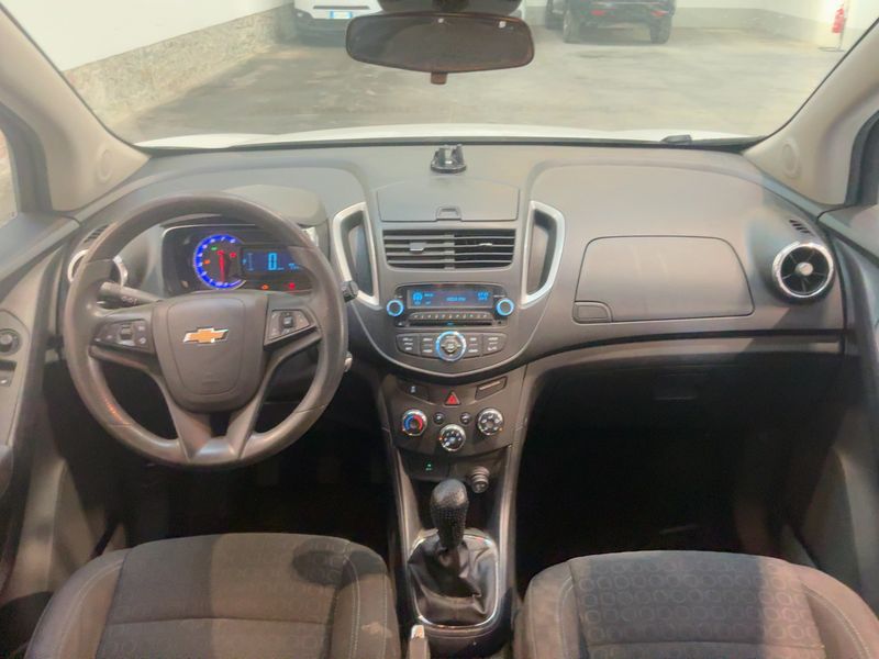 Chevrolet Trax 1.6 LS — zdjęcie 12