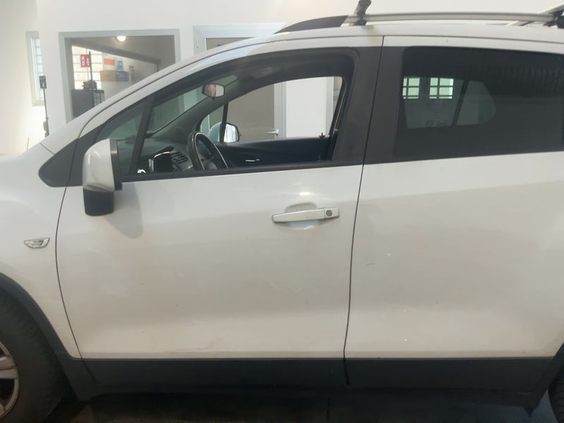 Chevrolet Trax 1.6 LS — zdjęcie 4