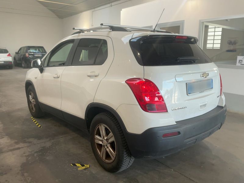 Chevrolet Trax 1.6 LS — zdjęcie 3
