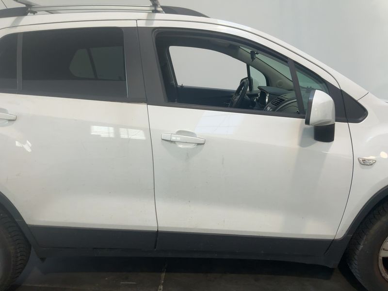 Chevrolet Trax 1.6 LS — zdjęcie 7