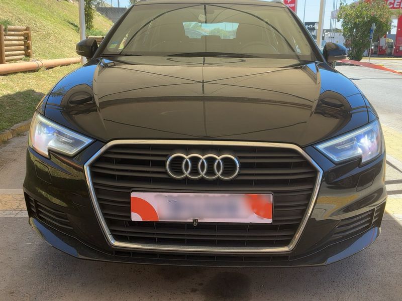 Audi A3 Sportback 30 TFSI — zdjęcie 9