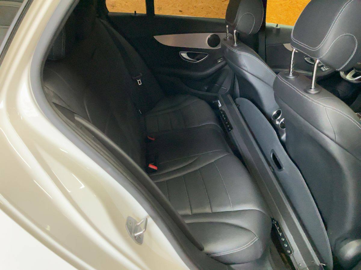 Mercedes-Benz C-Klasse 2020 — photo 21