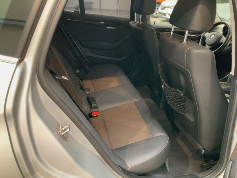 BMW X1 sDrive 18i 2015 – снимка 19