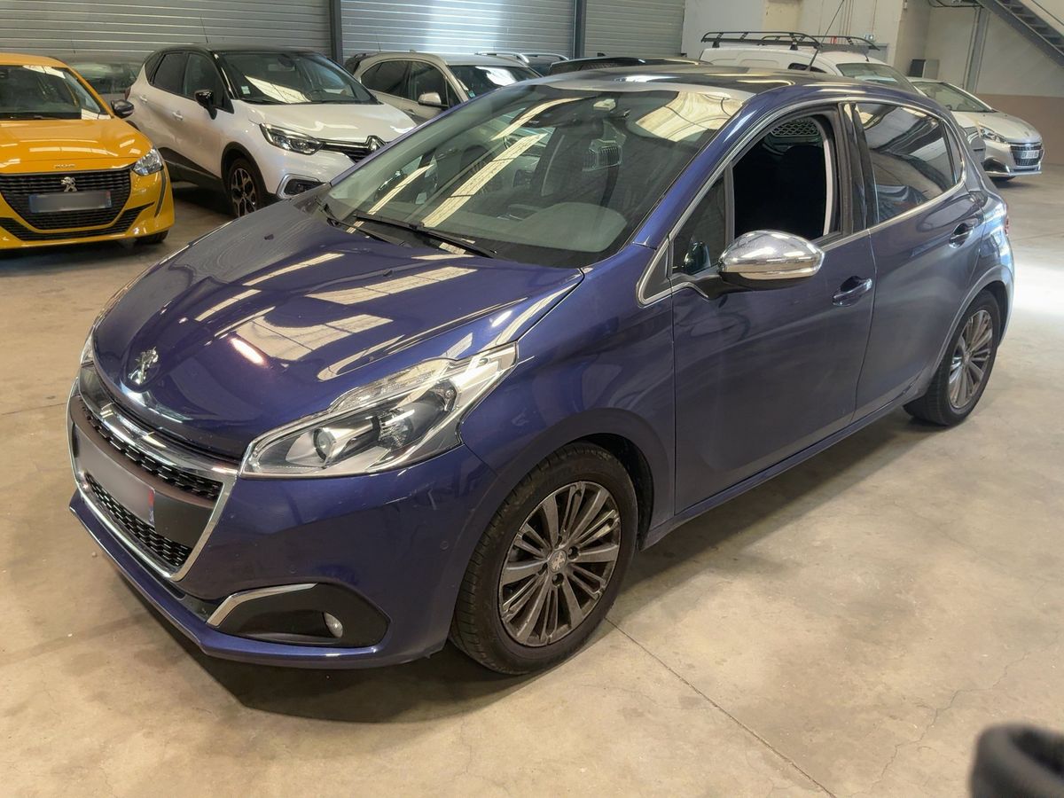 Peugeot 208 2015