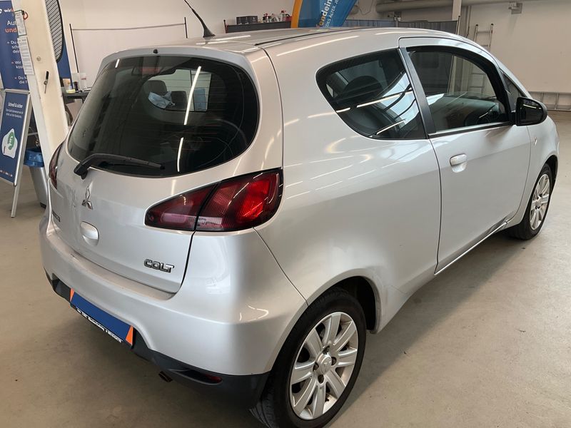 Mitsubishi Colt 1.3 Invite — zdjęcie 2