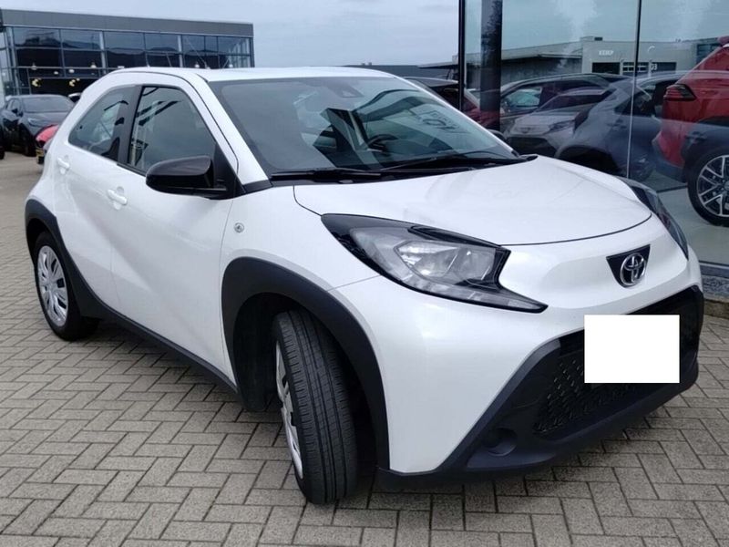 Toyota Aygo X 1.0 VVT-i Dynamic — zdjęcie 4