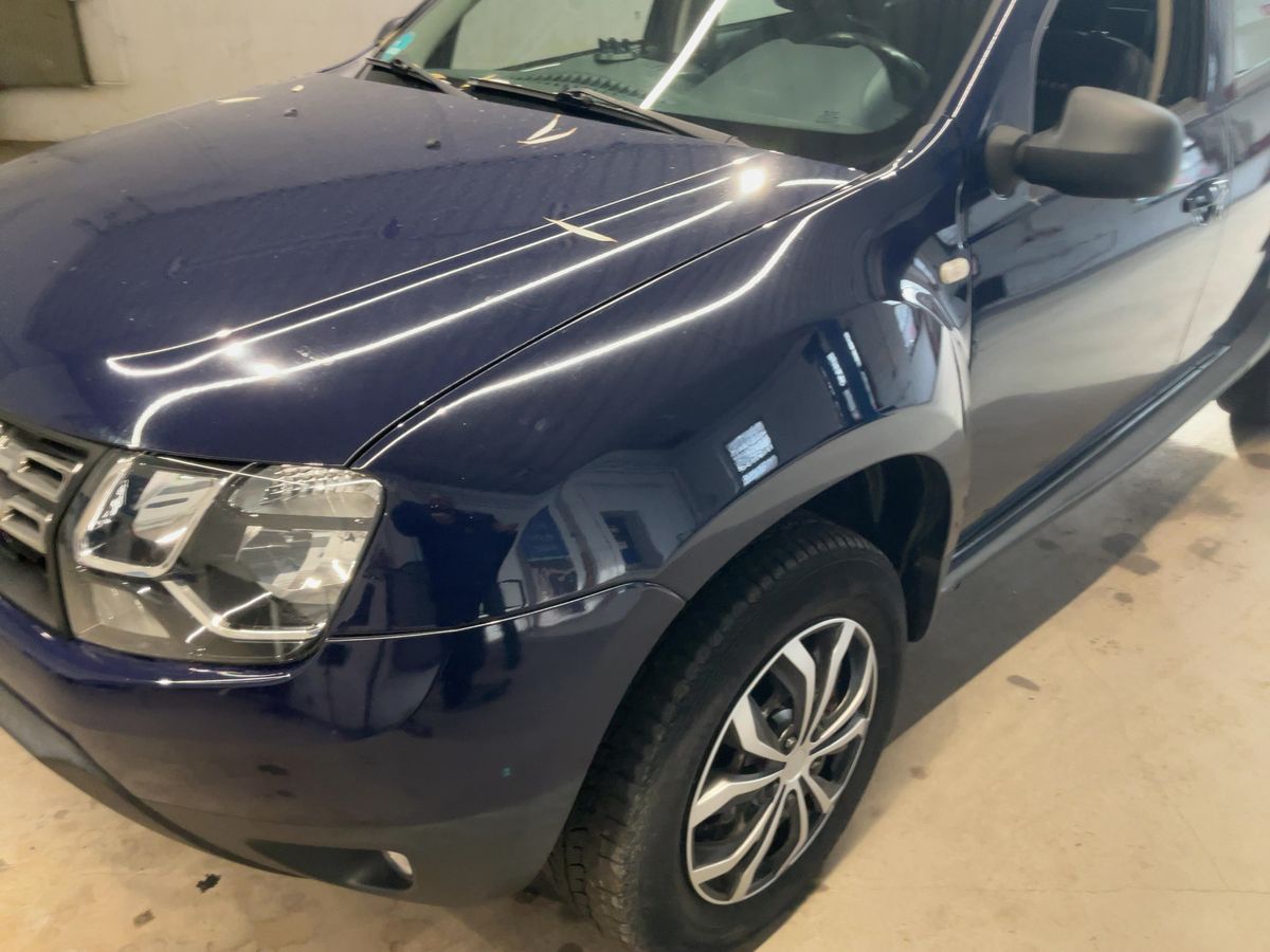 Dacia Duster 1.6 SCe Laureate 4x2