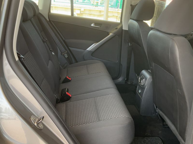 Volkswagen Tiguan 1.4 TSI Advance — zdjęcie 14