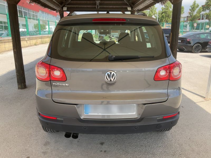 Volkswagen Tiguan 1.4 TSI Advance — zdjęcie 5