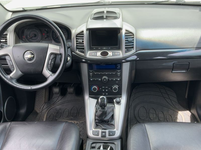 Chevrolet Captiva 2.2 Diesel D LTZ 4WD — zdjęcie 12