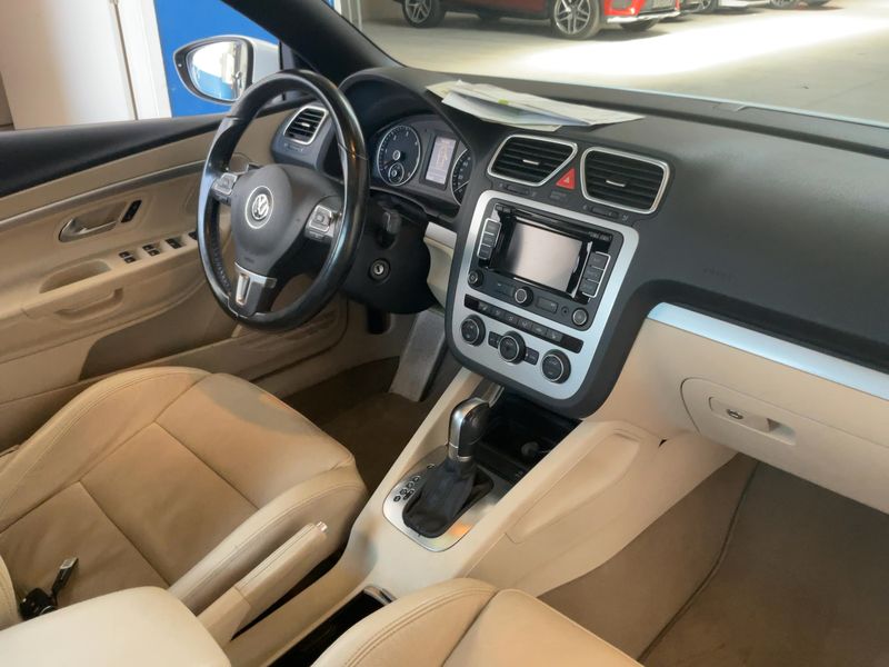 Volkswagen Eos 2.0 TDI BlueMotion Tech — zdjęcie 12
