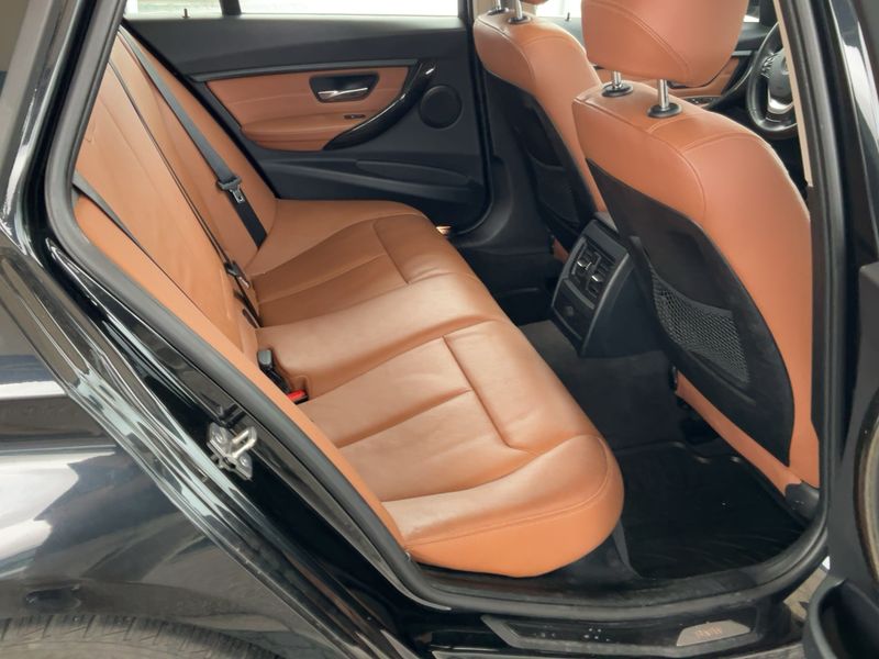 BMW 3er 320d — zdjęcie 14